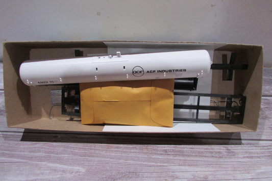 HO Scale Athearn 1529 60ft Tank Car A.C.F. Industries  Car Kit