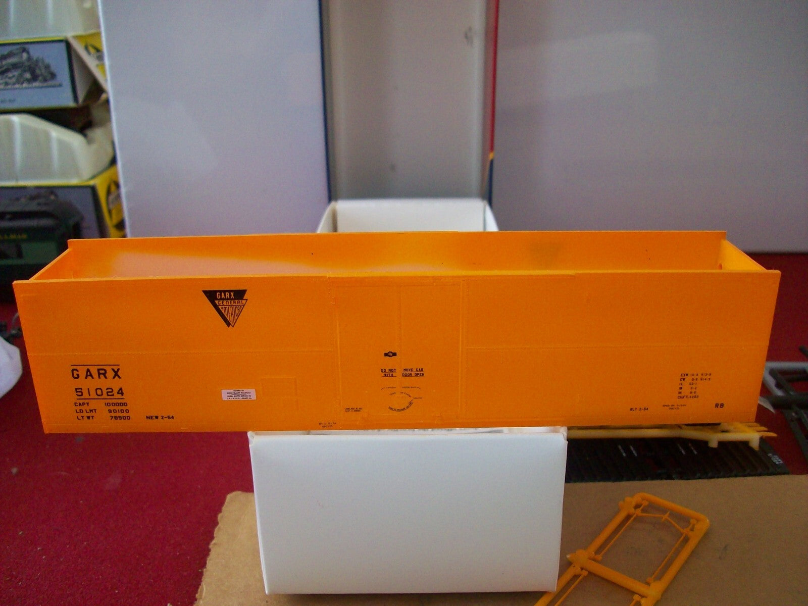 HO Scale Branchline Trains (4) 50'Plug Door Car Kit "General American" Lot#1149