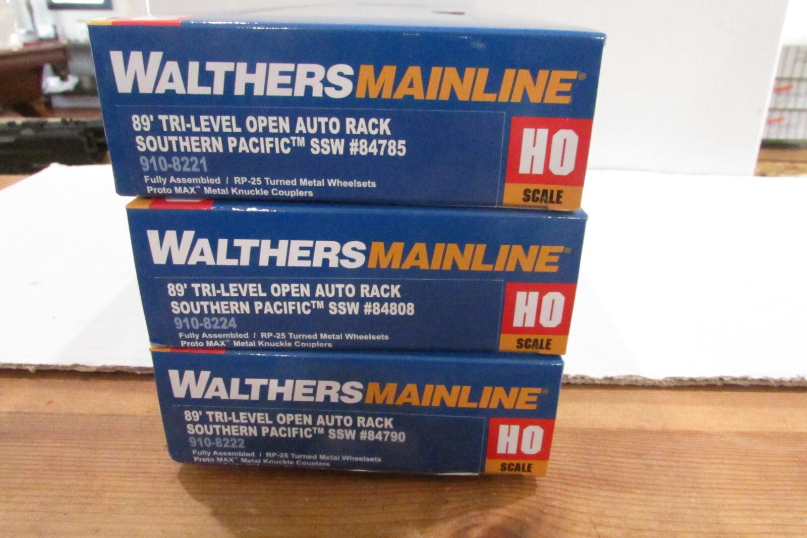HO Scale Walthers (3) 910-8221,22,24 89' Tri-Level Open Auto Rack SP-SSW