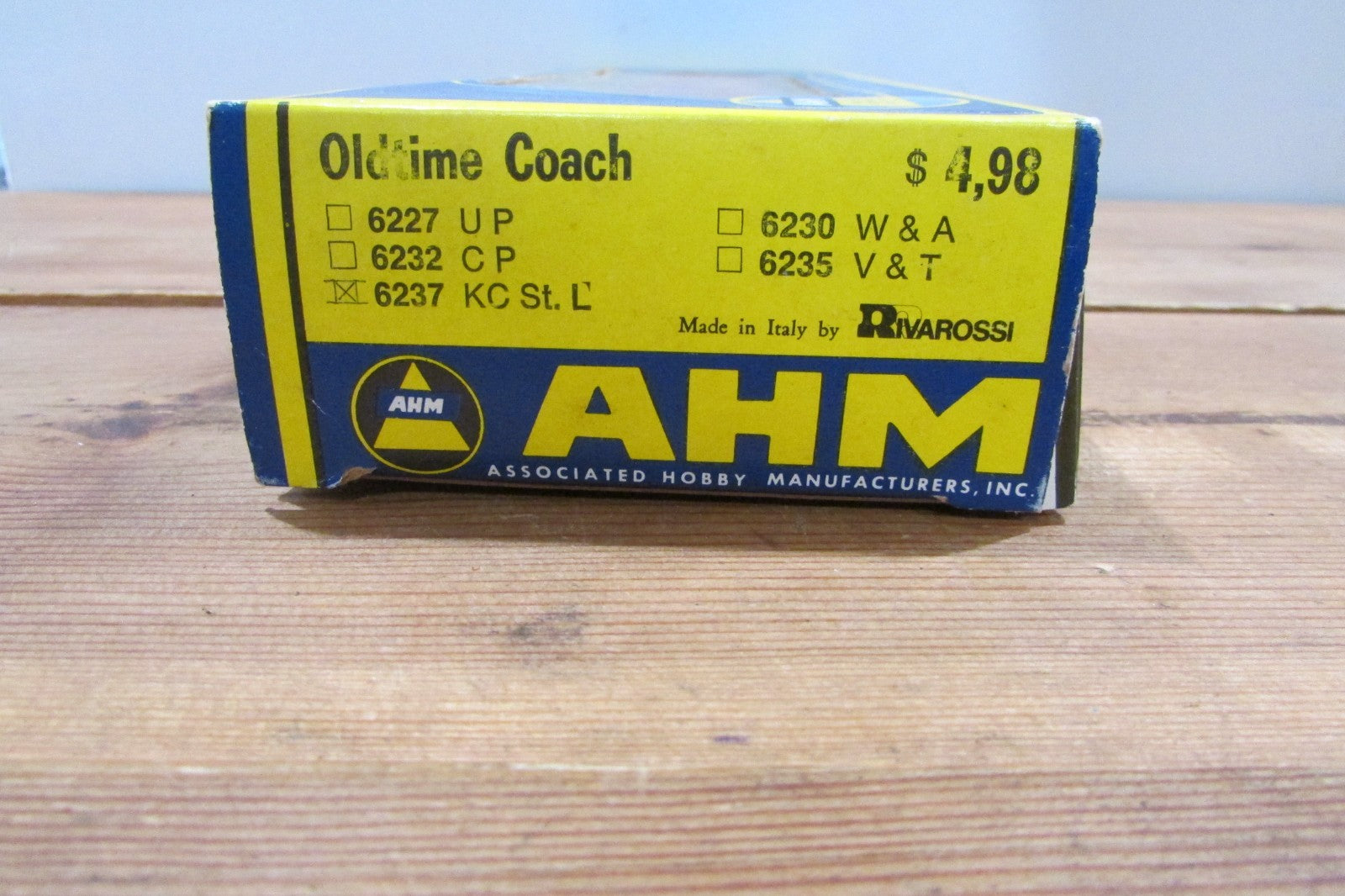 HO Scale AHM Oldtime Coach Passenger Car KC St Louis & Chicago Lot#4958
