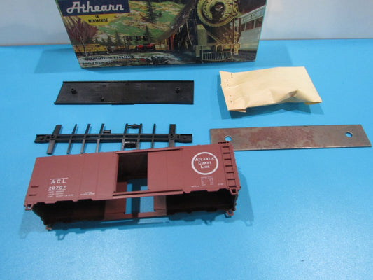 HO Scale Athearn 5001 40ft Boxcar Kit ACL