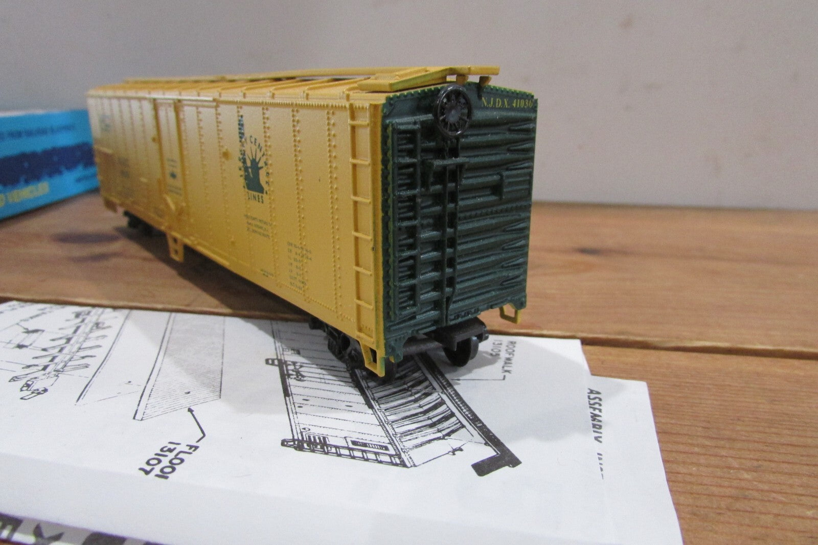 HO Scale Athearn 50' Reefer Car Jersey Central Lines Lot#3807