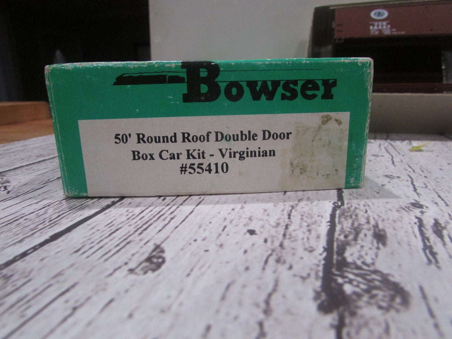 HO Scale Bowser 55410 50' Round Roof Double Door Box Car Kit VIRGINIAN