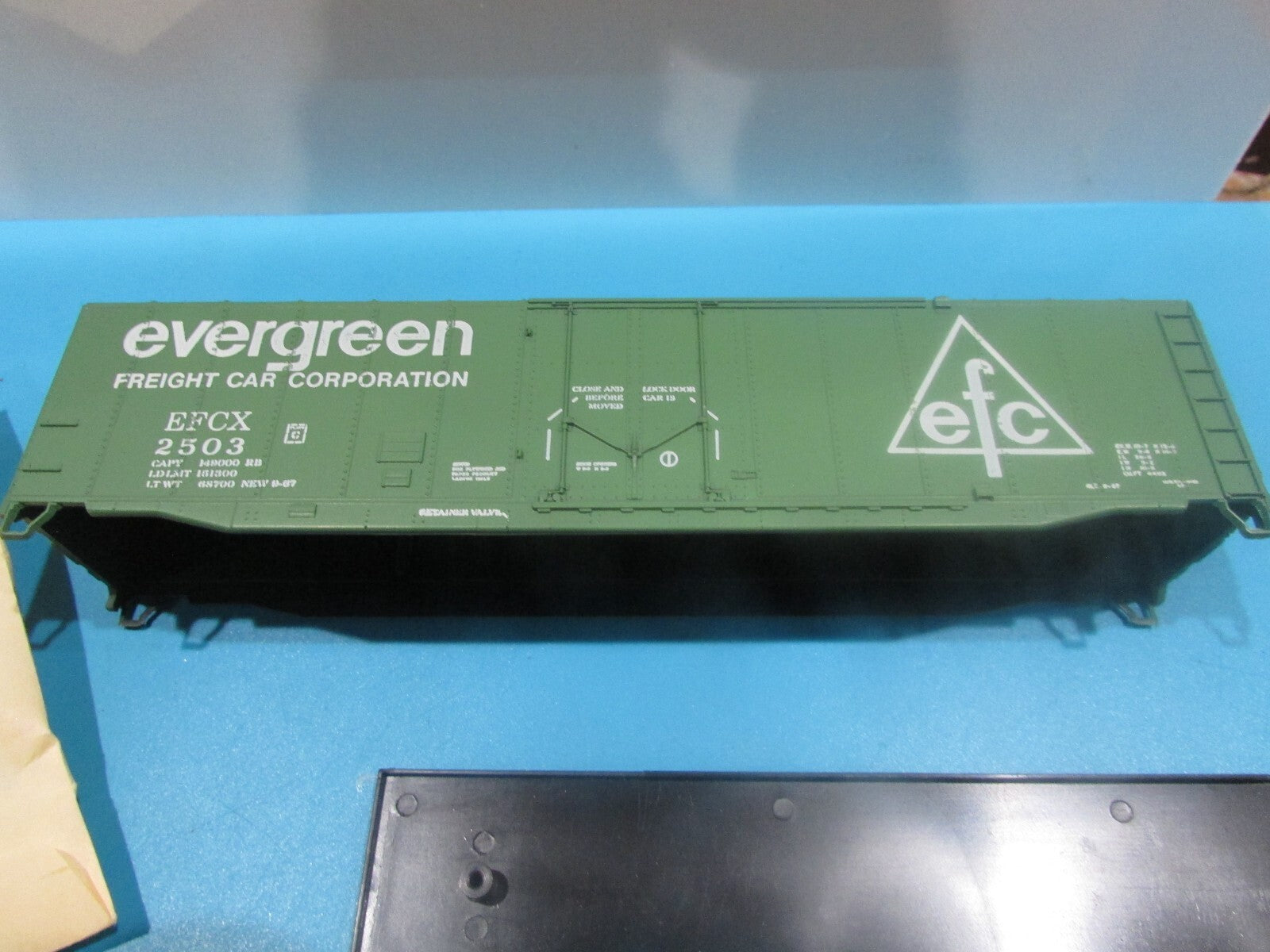 HO Scale Athearn 5272 50ft Plug Door EVERGREEN Car Kit