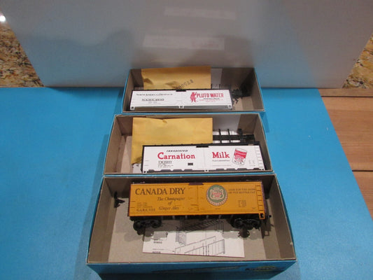 HO Scale Athearn (3) Assorted Freight Cars Kits Lot#2266