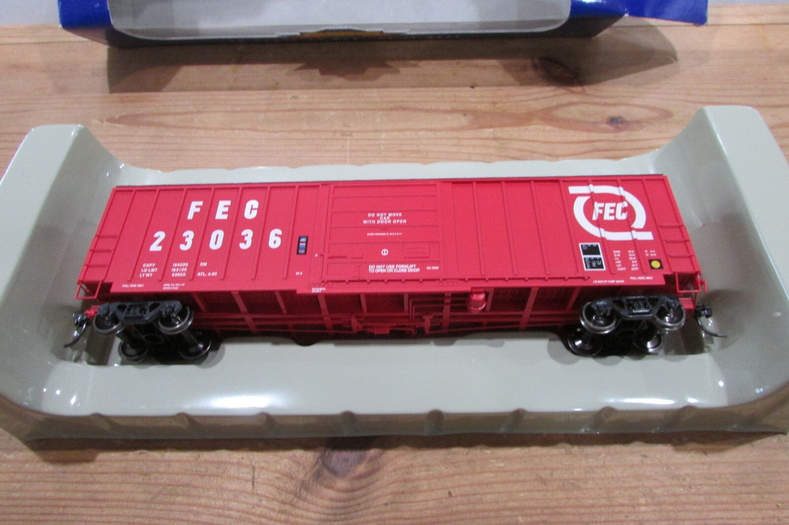 HO Scale Athearn G4218 S.I.E.C.O 50' Box Car  ATH4612