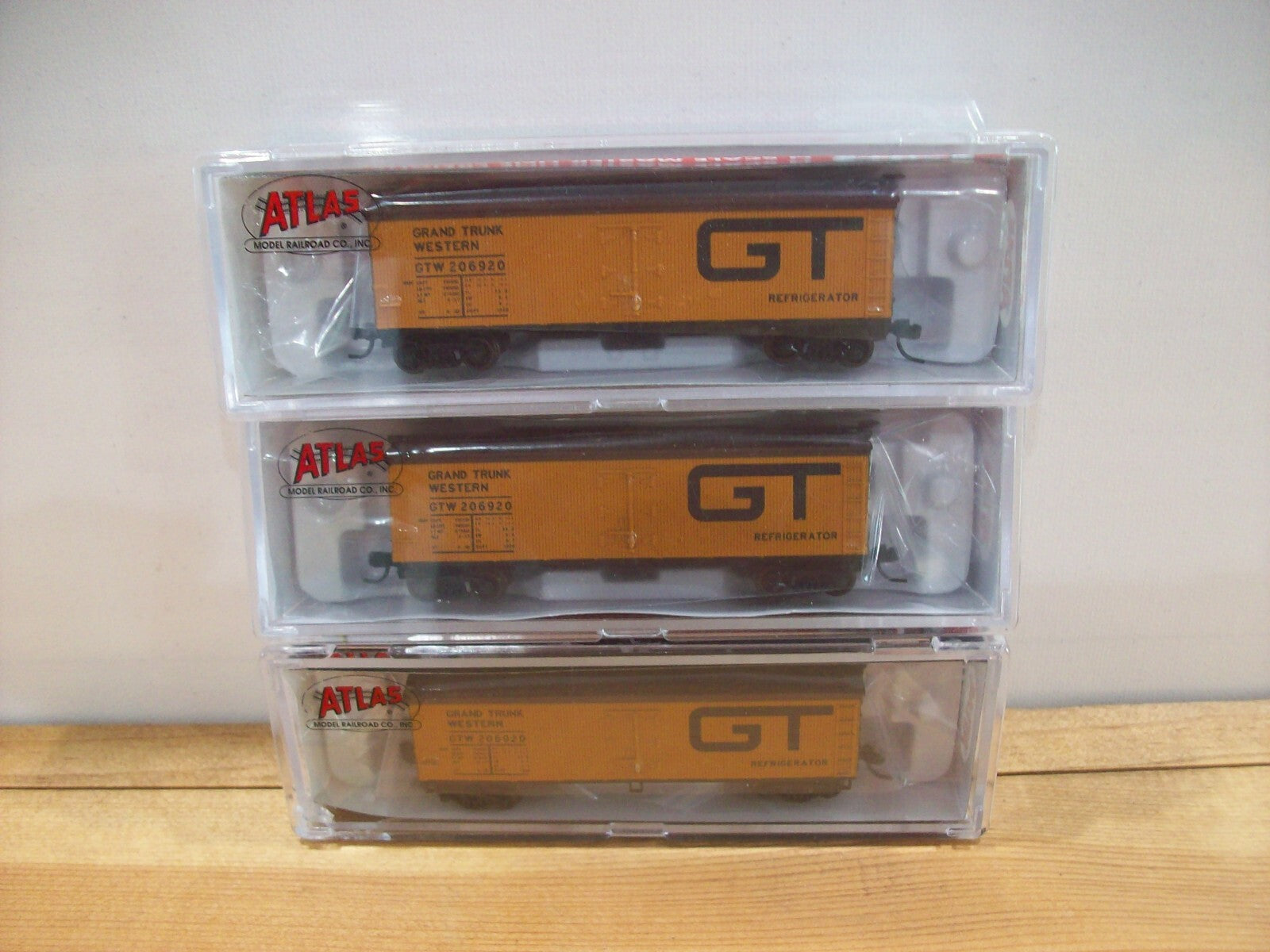 N Scale (3)Atlas 40' Wood Reefer Grand Trunk Western Cars#206924