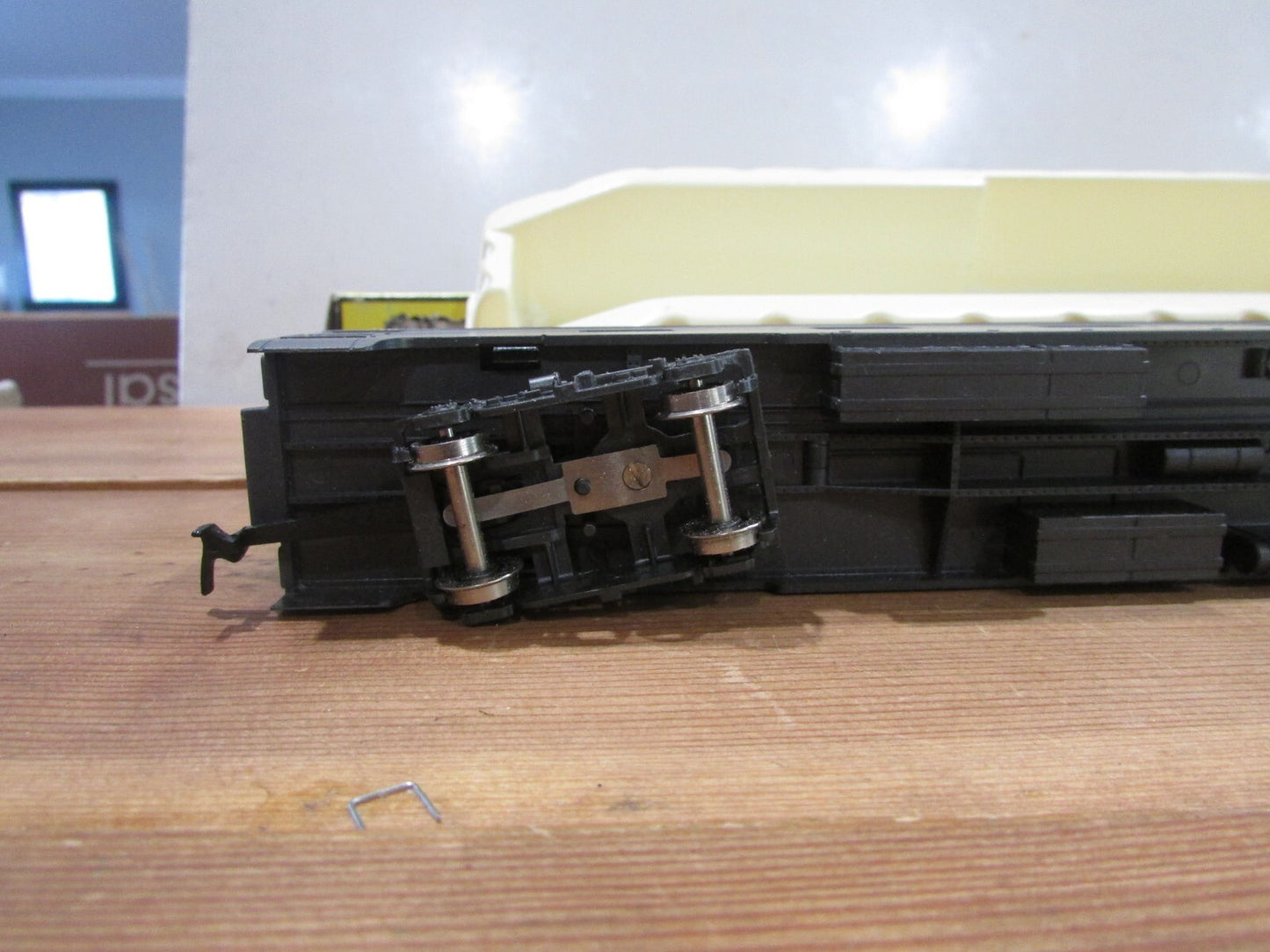 HO Scale AHM/Rivarossi UP Overland Passenger Car  Lot#3551