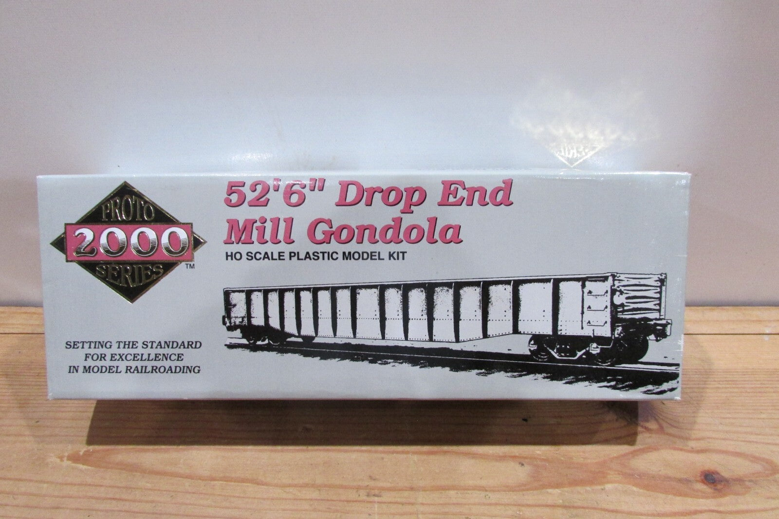 HO Scale Proto 2000 52' Drop End Mill Gondola  CB&Q #82179 Lot#3963